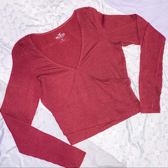 SOLD Hollister Long Sleeve - Picture 1 of 4